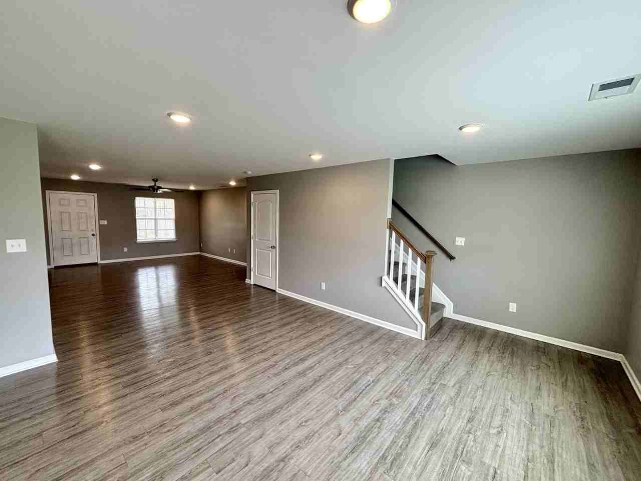 2436A Feathersound Way - Photo 3 of 23