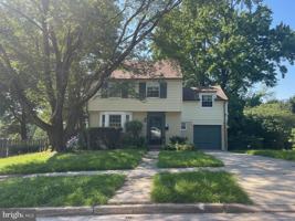 featured image of 819 Fairway Dr
