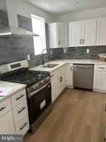 featured image of 934 E Slocum St