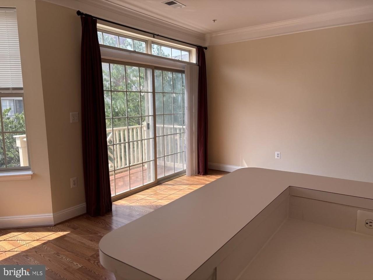 21156 Domain Ter - Photo 2 of 10