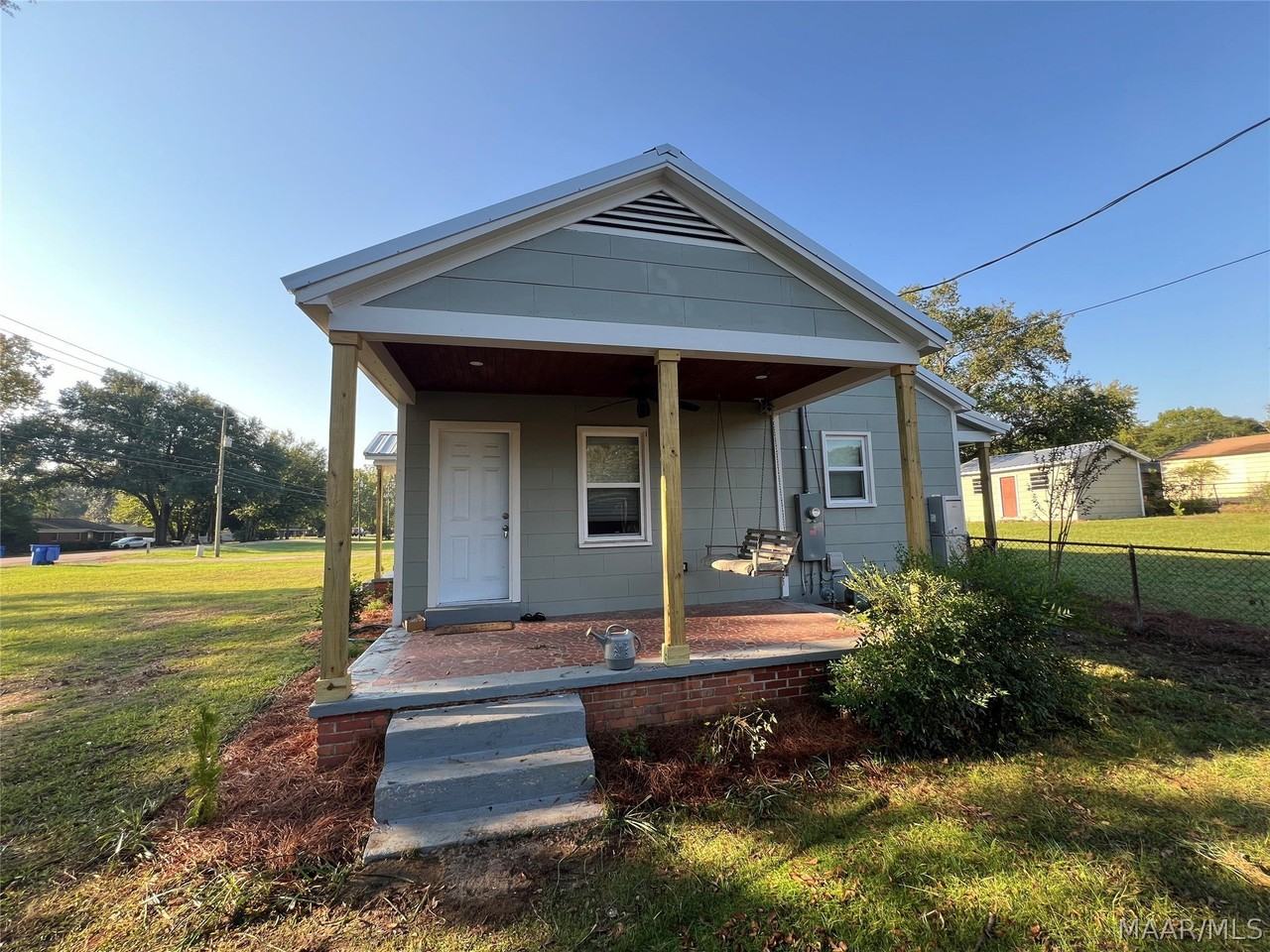 752 Washington Ferry Rd - Photo 4 of 16