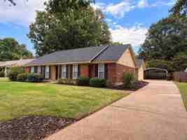 featured image of 6264 Skylight Dr