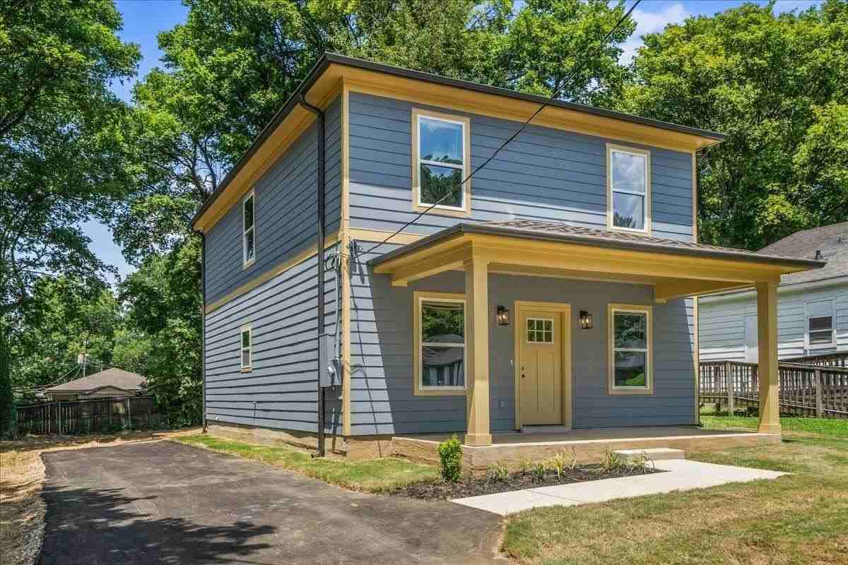 3146 Nathan Ave - Photo 3 of 33