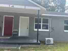 featured image of 714 S Harding St #B