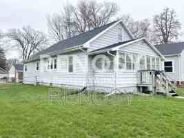 featured image of 441 2nd St