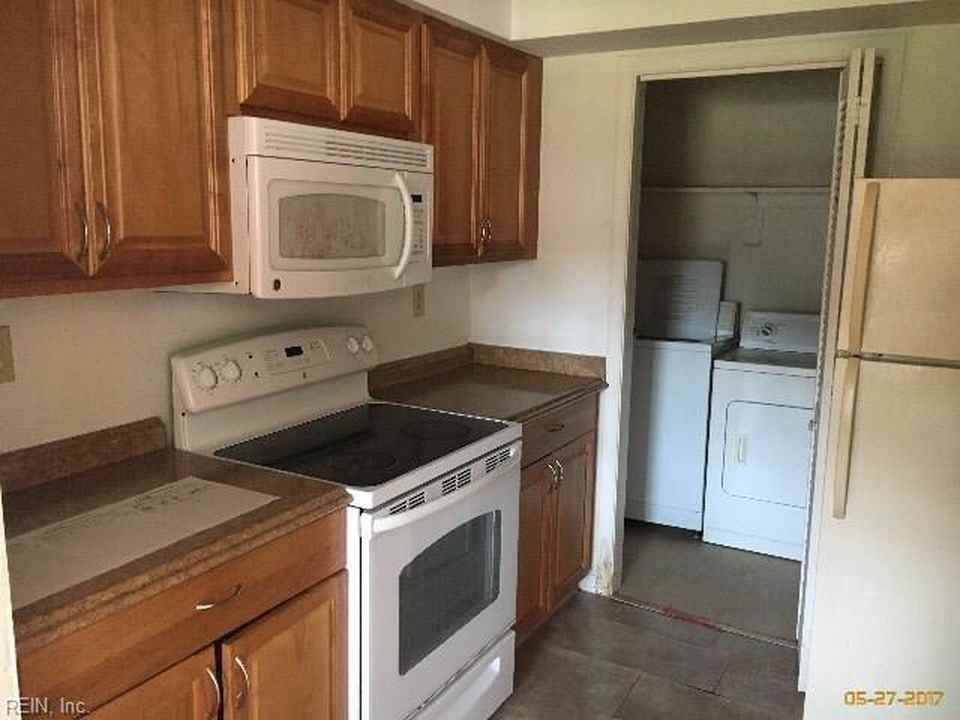 6036 Bradford Dr #1 - Photo 3 of 5
