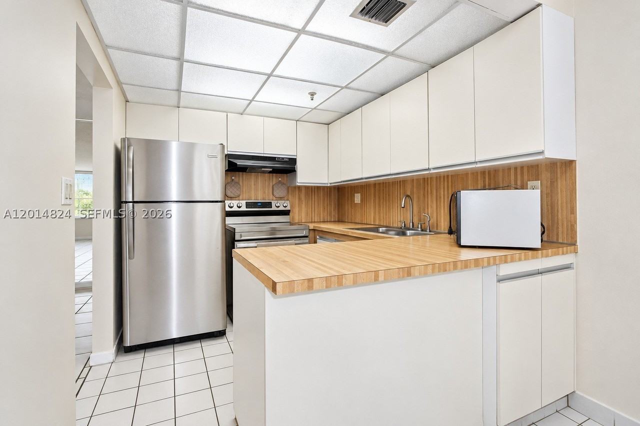 17890 W Dixie Hwy 519 Hwy #519 - Photo 6 of 38