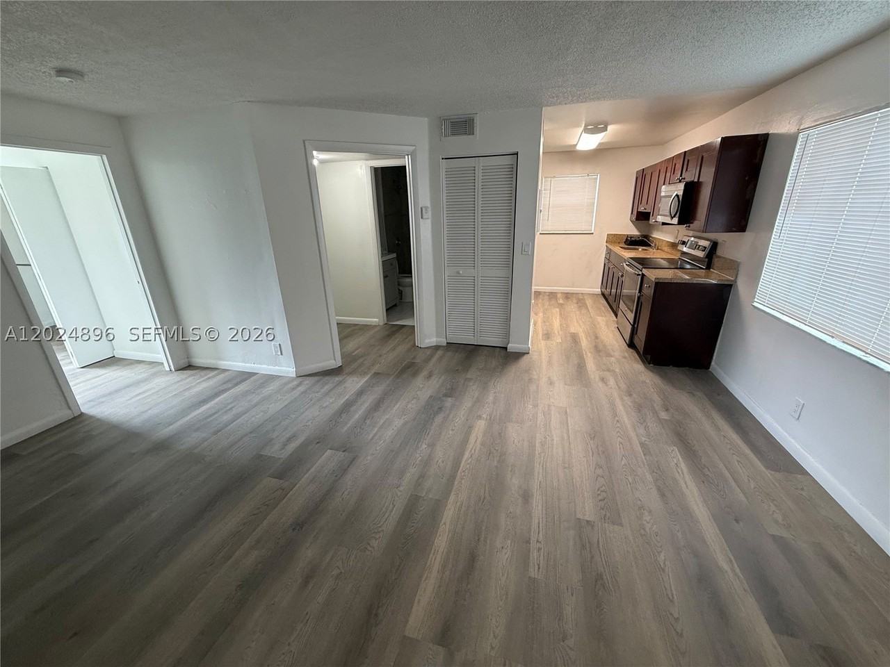 6921 Pembroke Rd #6927 - Photo 6 of 14