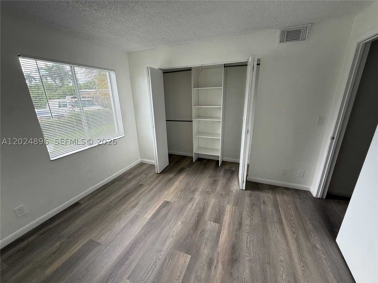 6921 Pembroke Rd #6927 - Photo 7 of 14