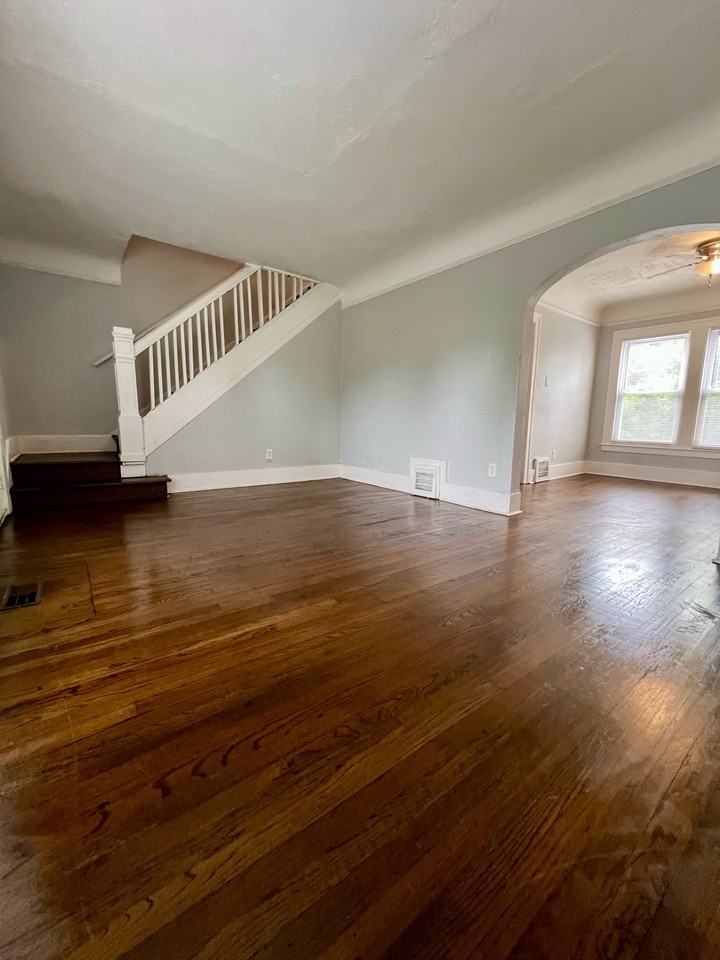 99 W Rundell St #1 - Photo 4 of 10