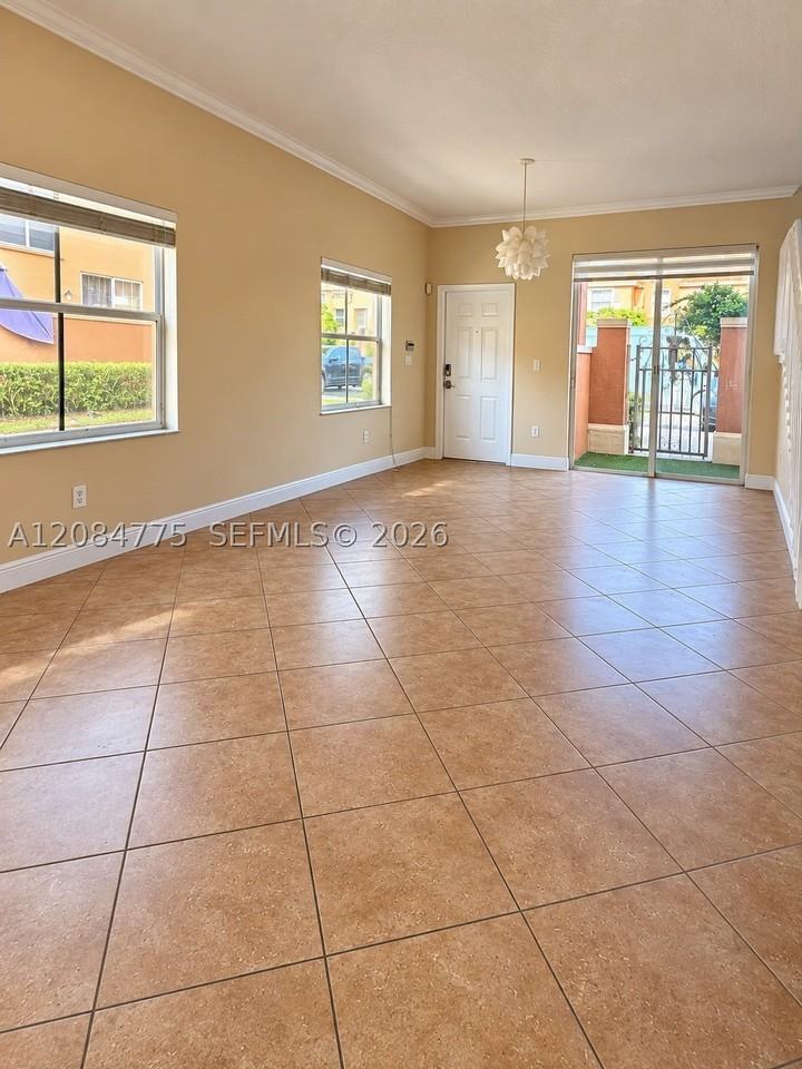 2303 Clipper Pl #4506 - Photo 2 of 20