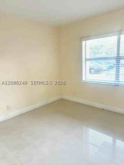 18111 Nw 68th Ave #I105 - Photo 7 of 13