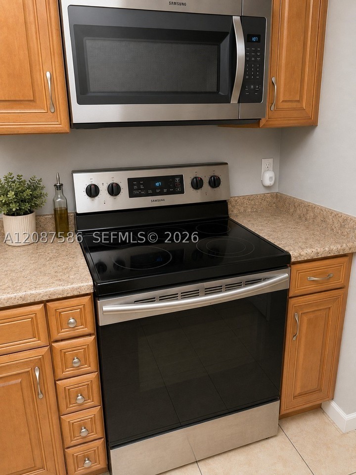 7830 Sw 10th St #A - Photo 2 of 21