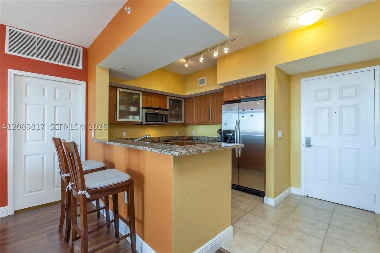 888 S Douglas Rd #1608 - Photo 7 of 16