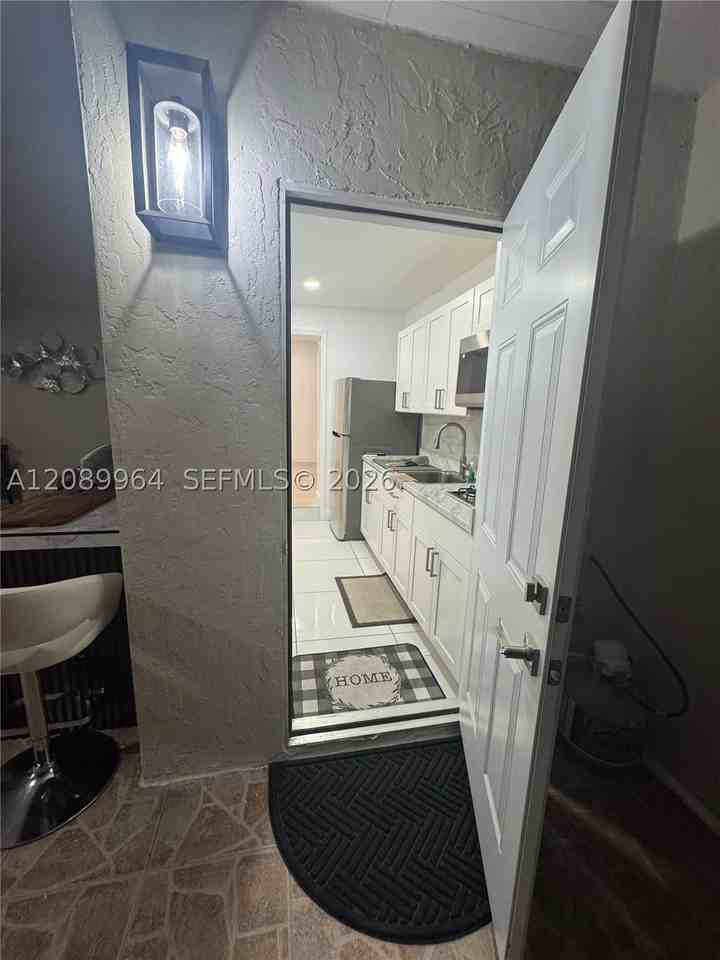 9819 Nw 4th Ter #9819 - Photo 4 of 8