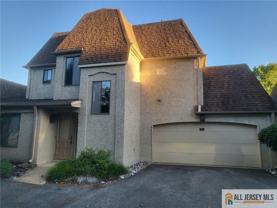 12 Carriage Pl #1012 - Photo 1 of 1