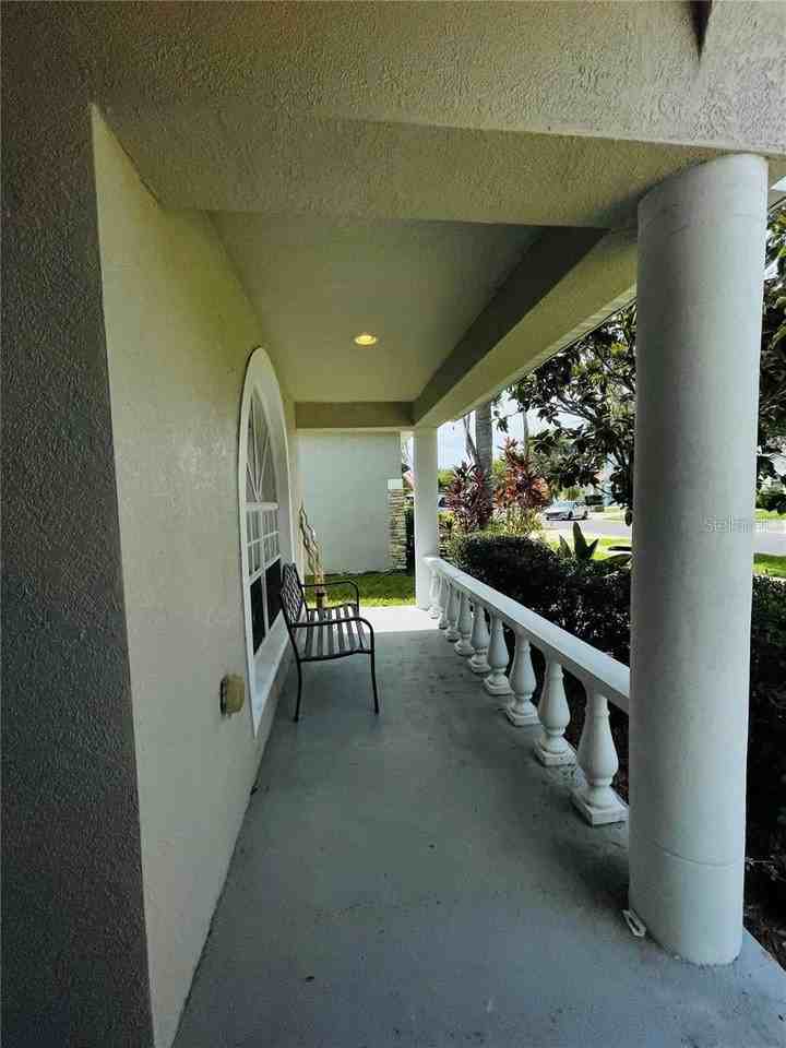1822 Raven Glen Dr - Photo 4 of 34