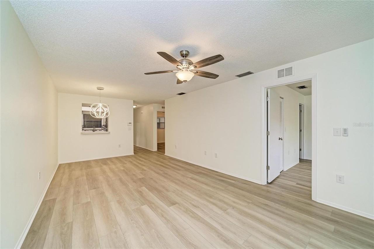 7237 Cloister Dr #207 - Photo 7 of 23