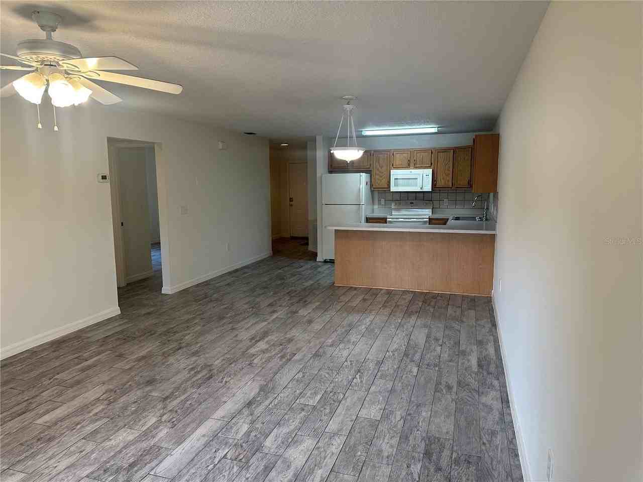 809 Dennis Ave - Photo 2 of 20