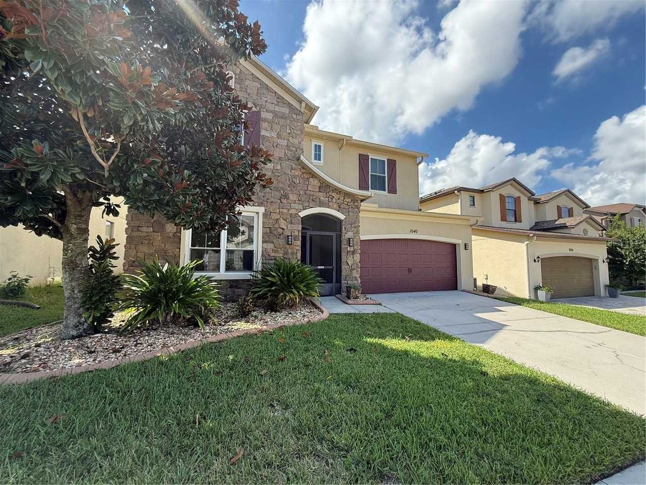 1040 Thunderhead Ln - Photo 2 of 28