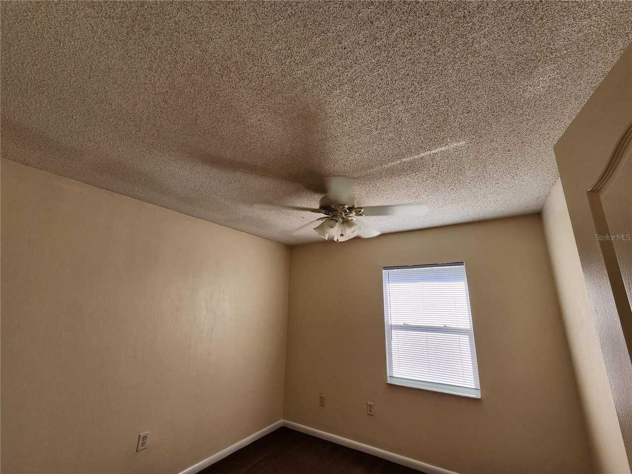 501 Sw 75th St #A14 - Photo 7 of 32