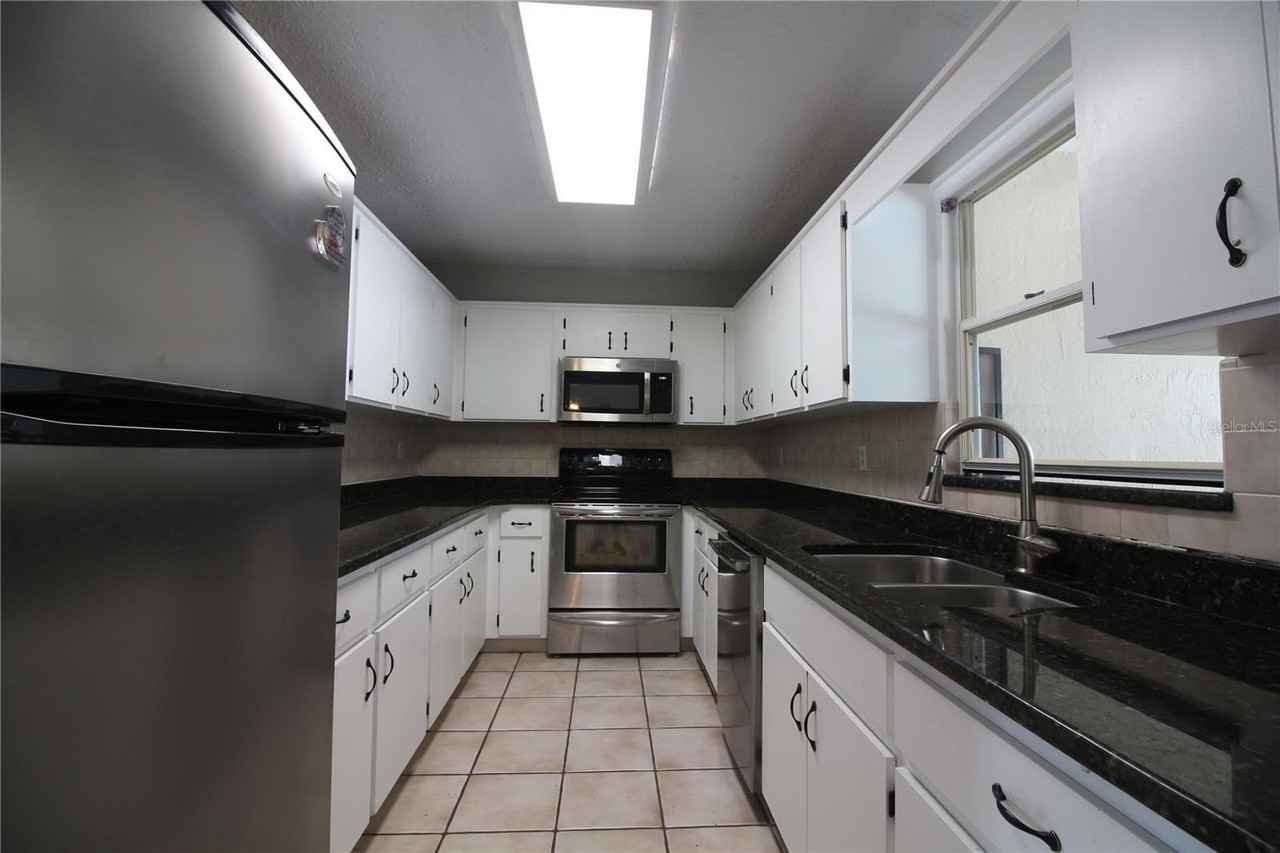 739 Lake June Rd - Photo 6 of 18