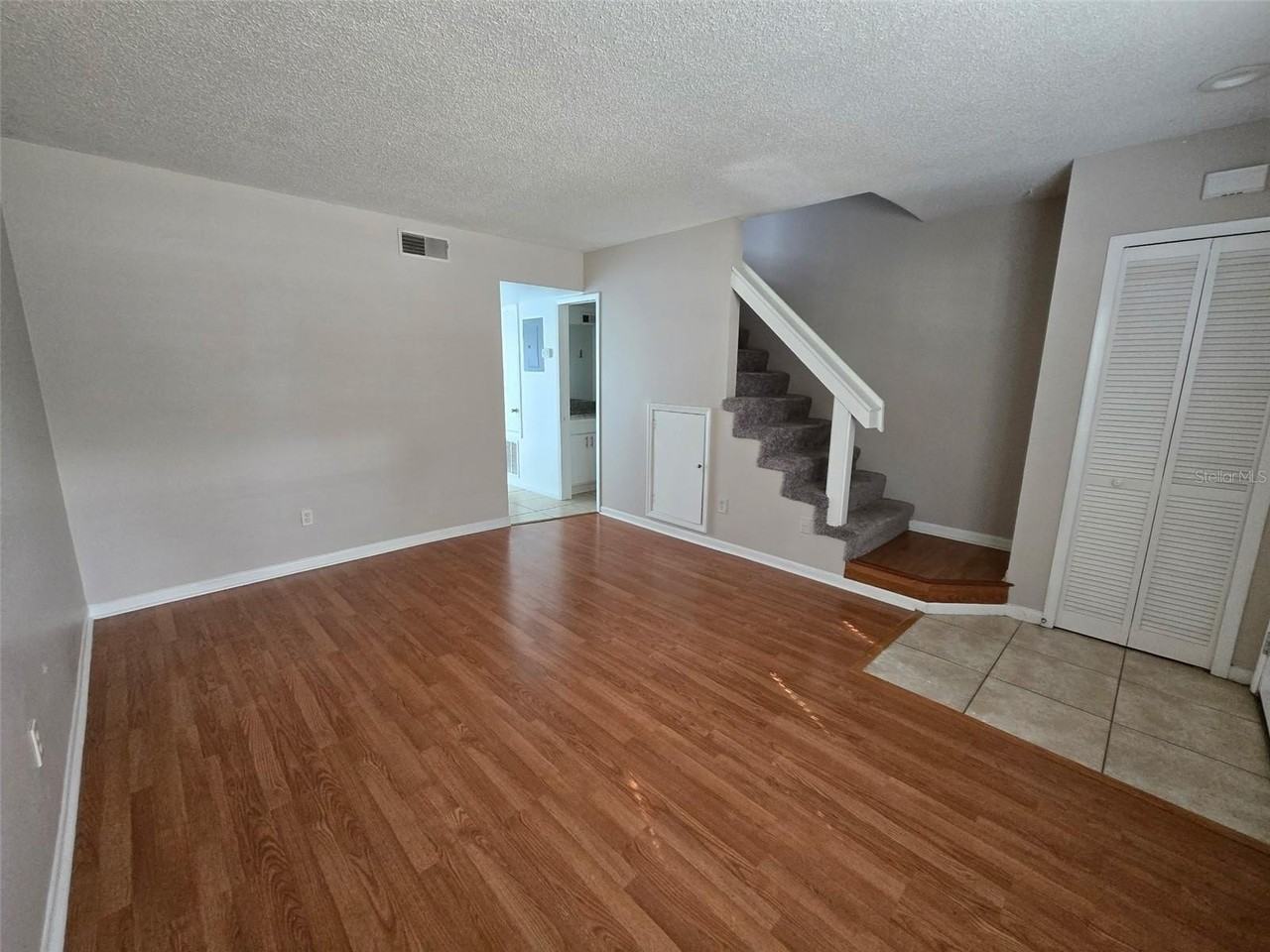 3540 Khayyam Ave - Photo 3 of 14