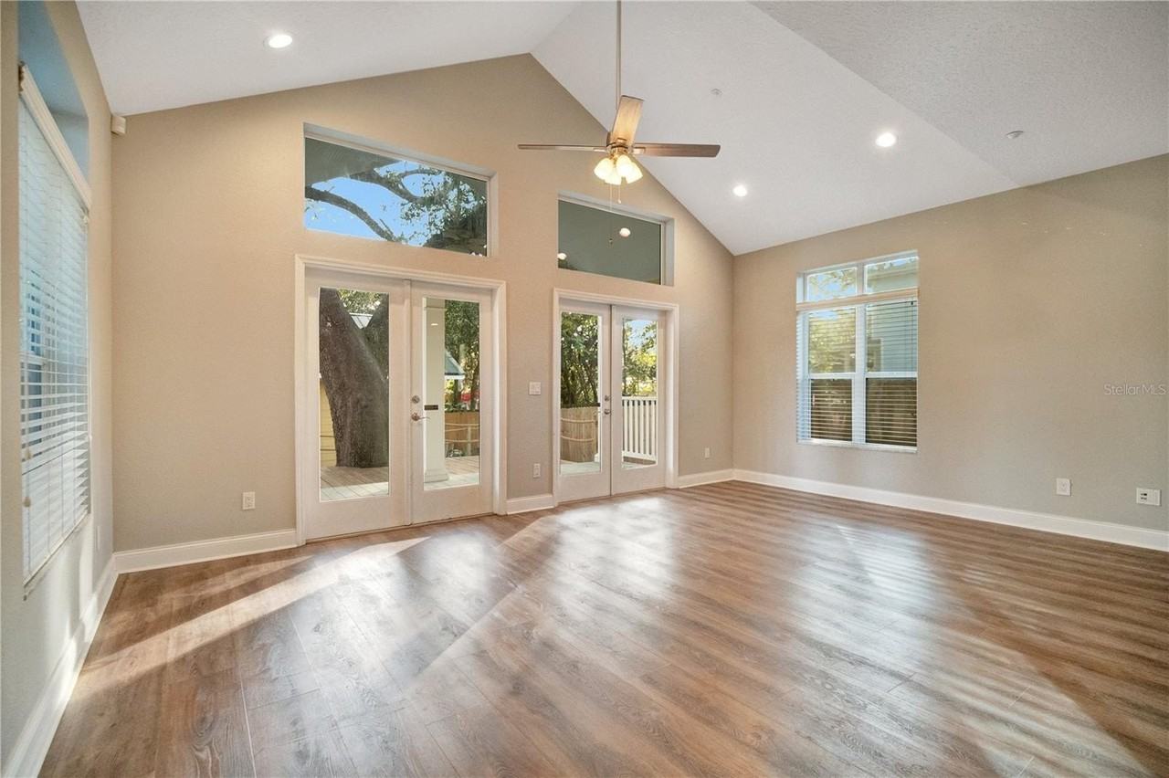 2516 E Church St - Photo 5 of 25