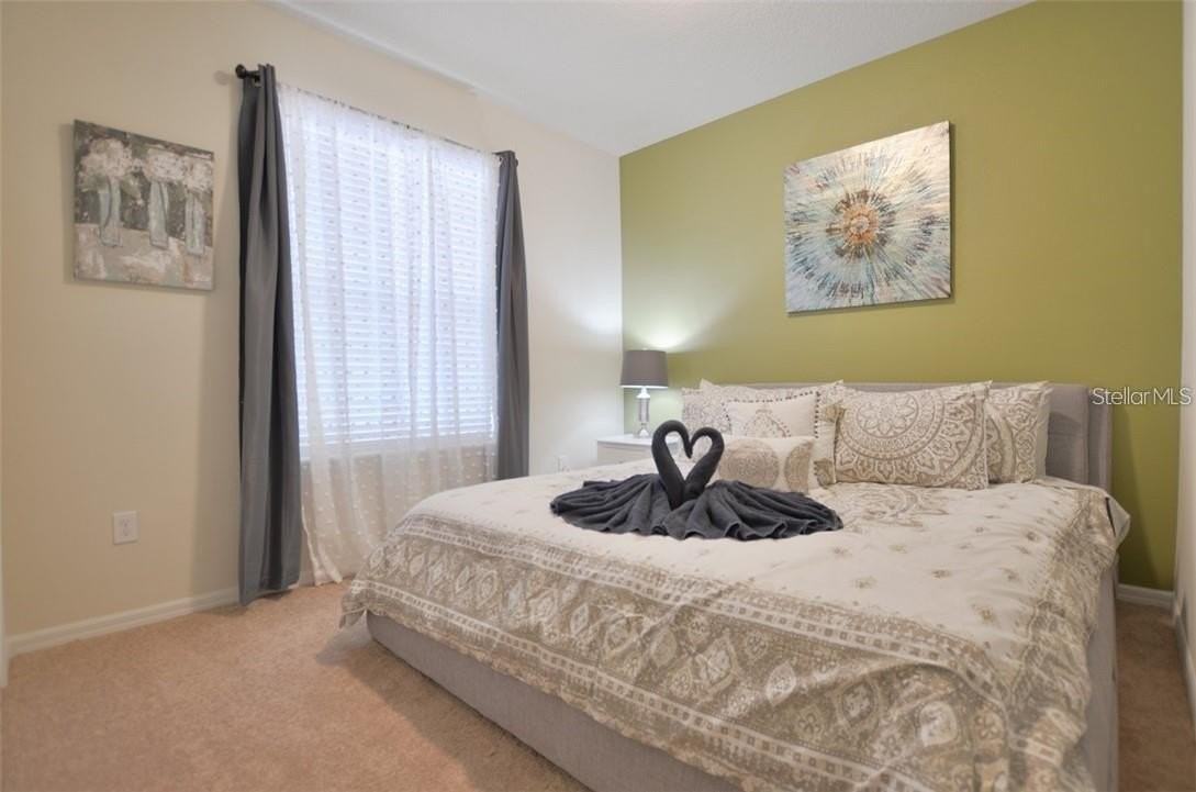 8854 Geneve Ct - Photo 7 of 35