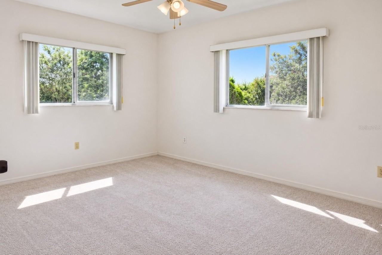 6322 Sw 106th Pl - Photo 6 of 18