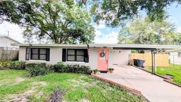 featured image of 19 Lamplight Ln