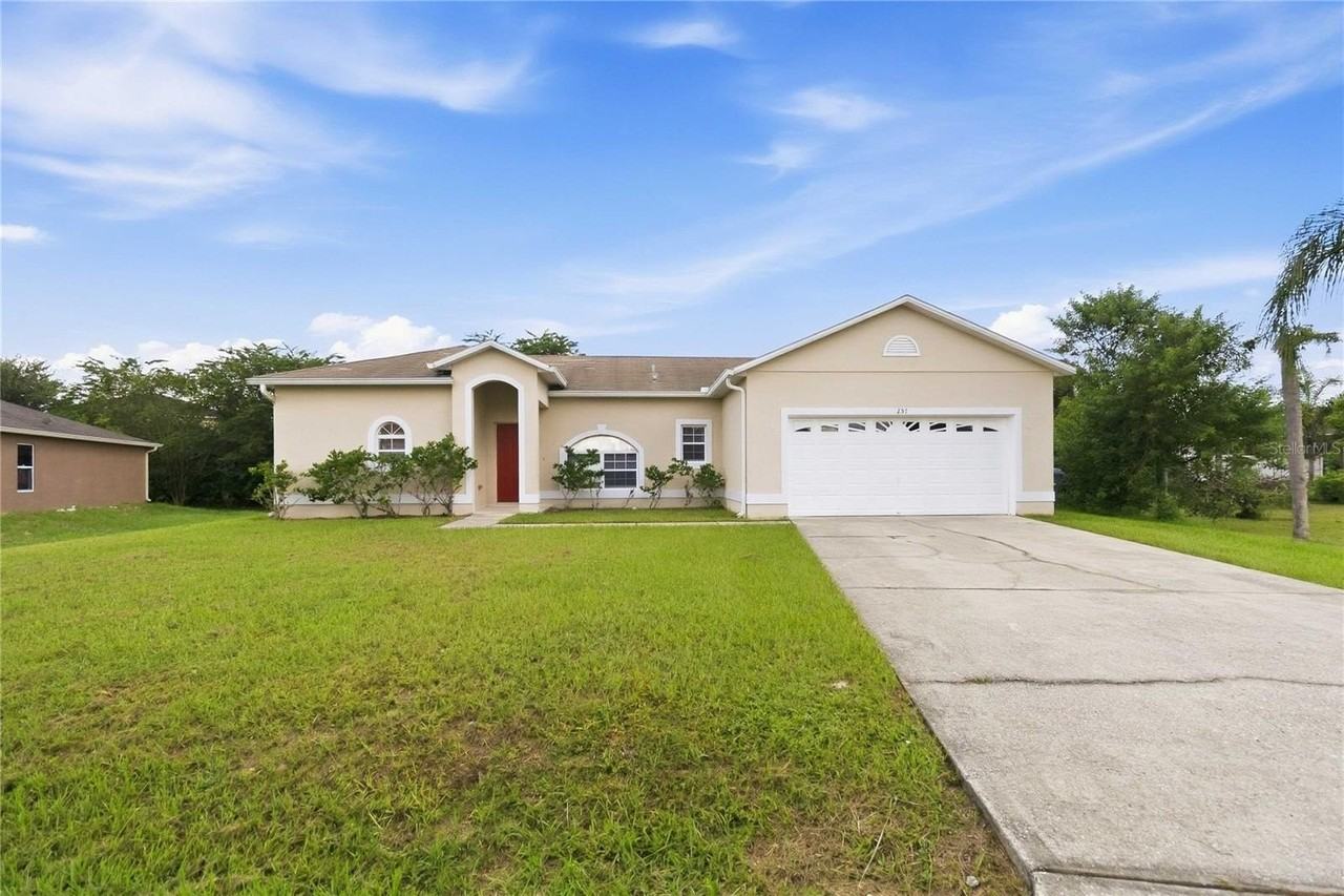 251 Grouper Ct - Photo 2 of 28