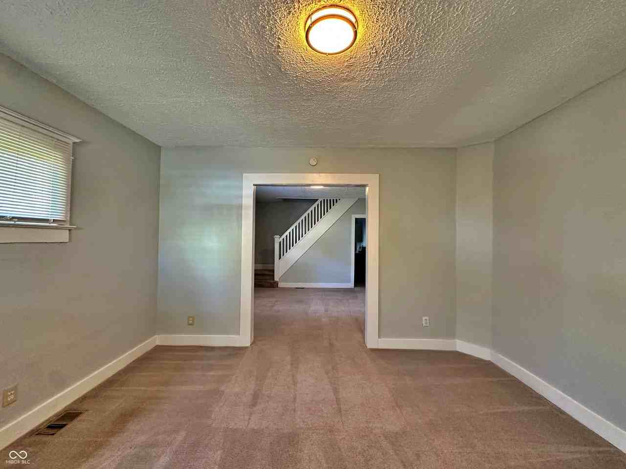 2143 Bellefontaine St - Photo 5 of 19