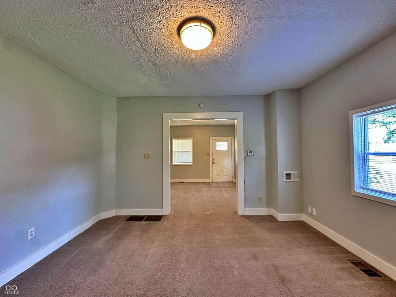 2143 Bellefontaine St - Photo 6 of 19
