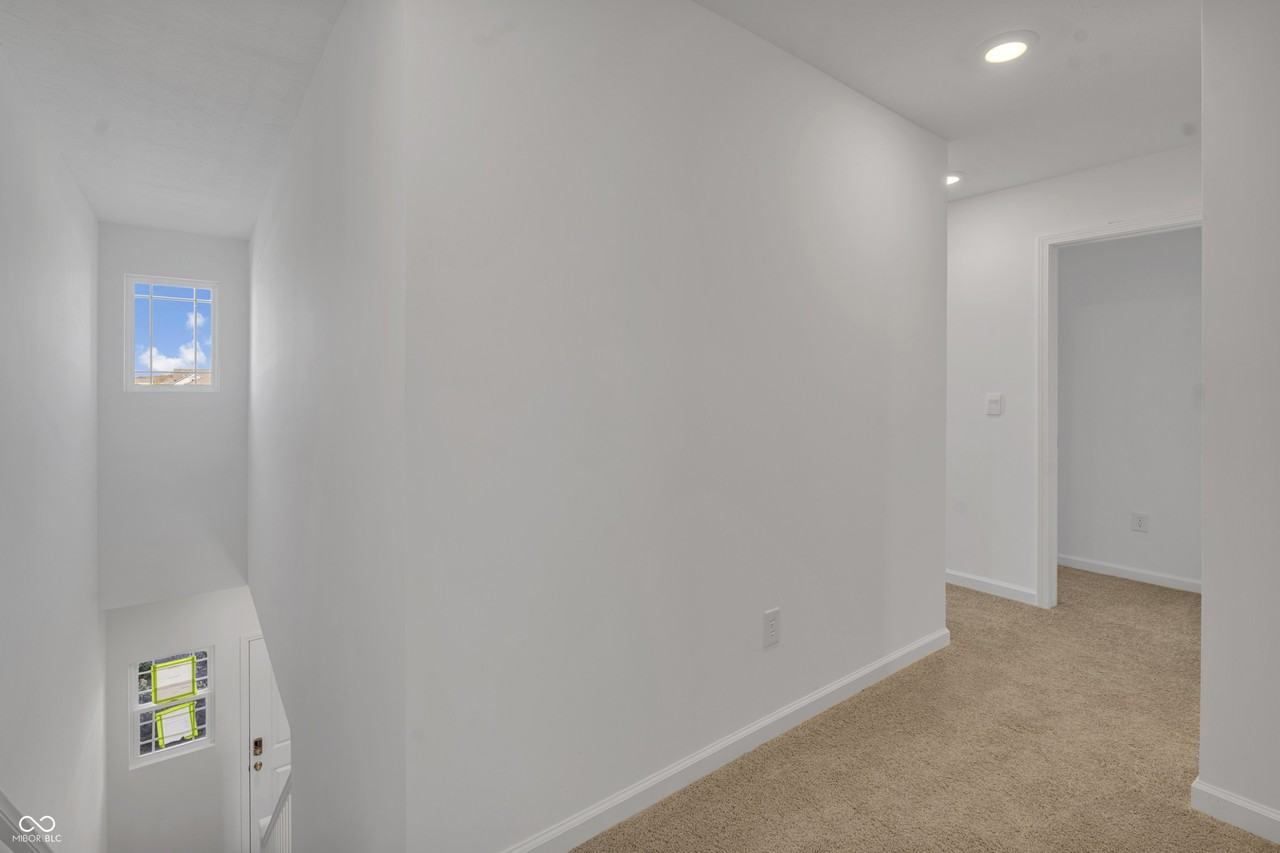 6275 Wasco Dr - Photo 4 of 26