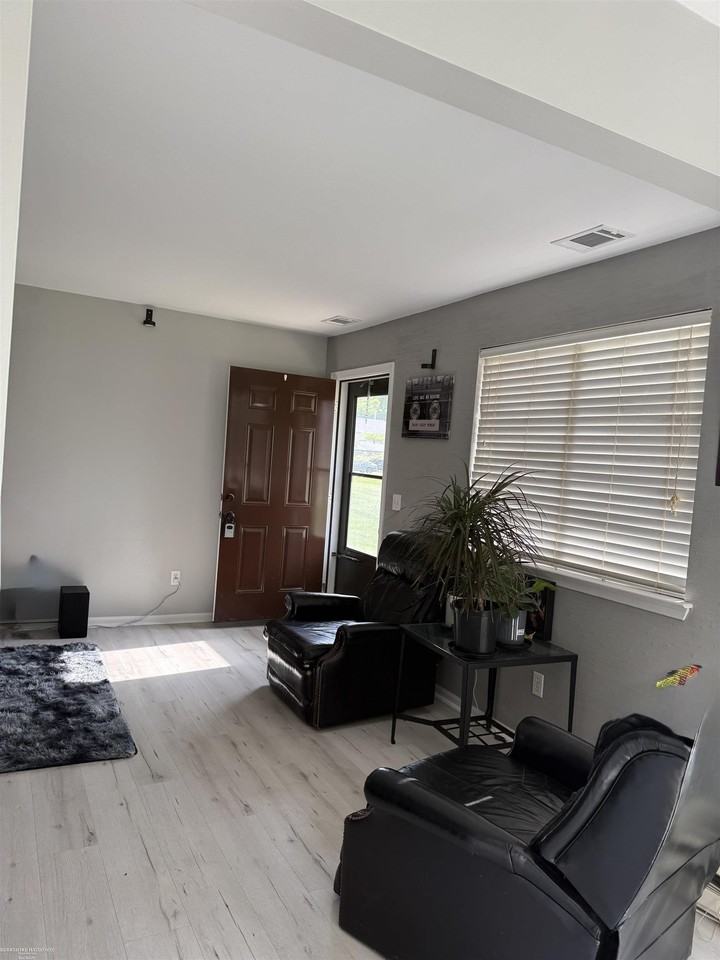 50101 S Horst Ct - Photo 6 of 27