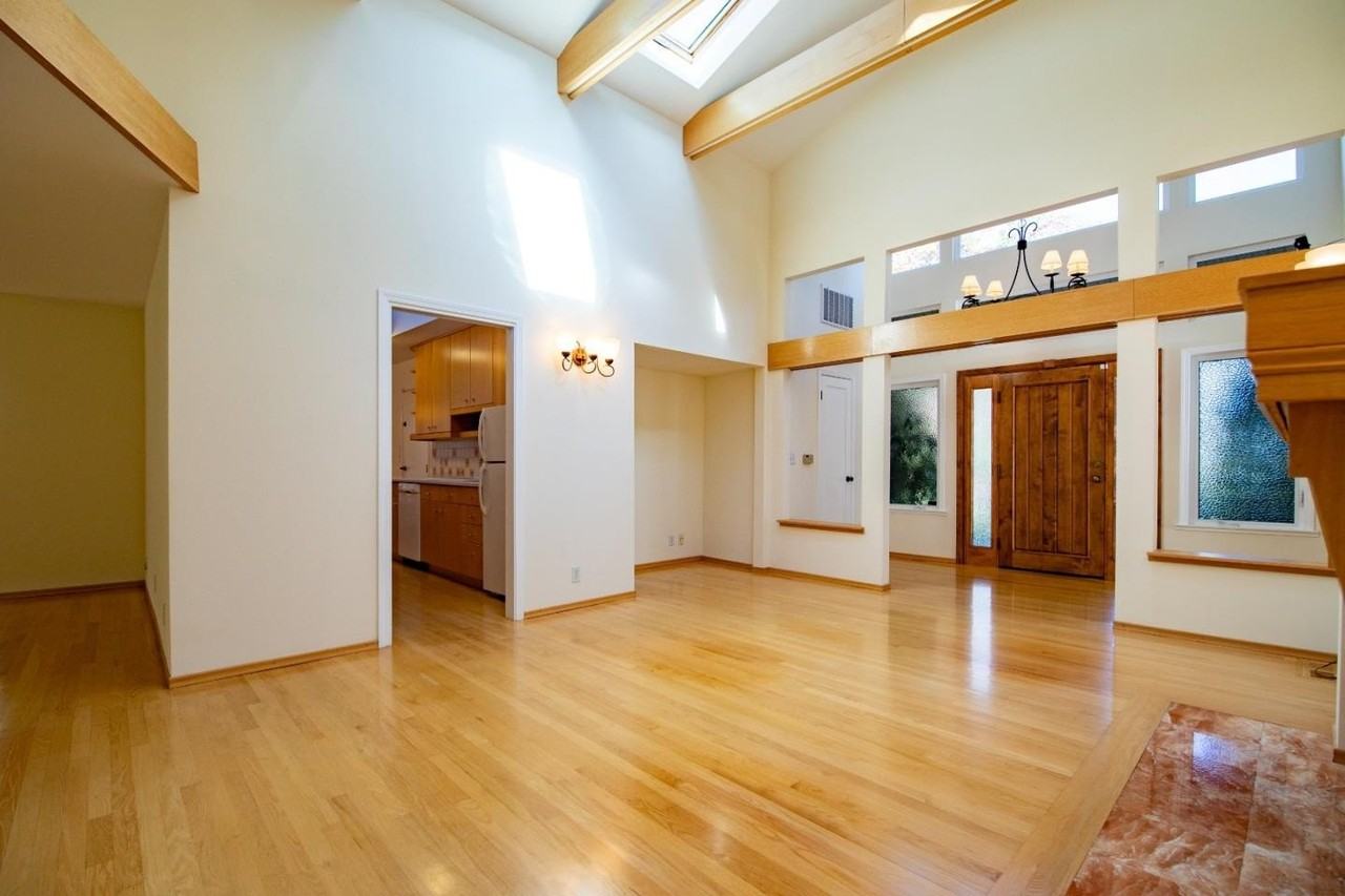 908 Glennan Dr - Photo 6 of 30
