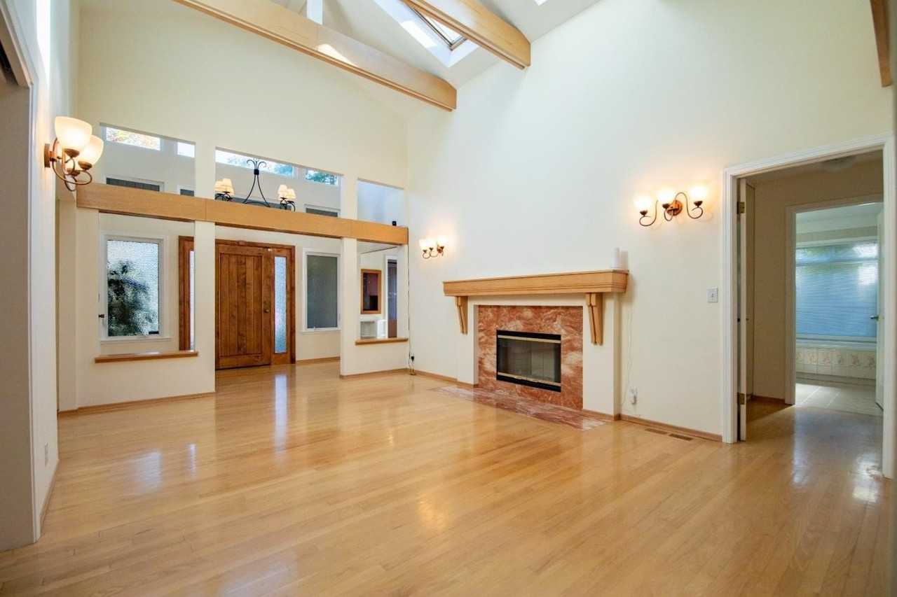 908 Glennan Dr - Photo 7 of 30