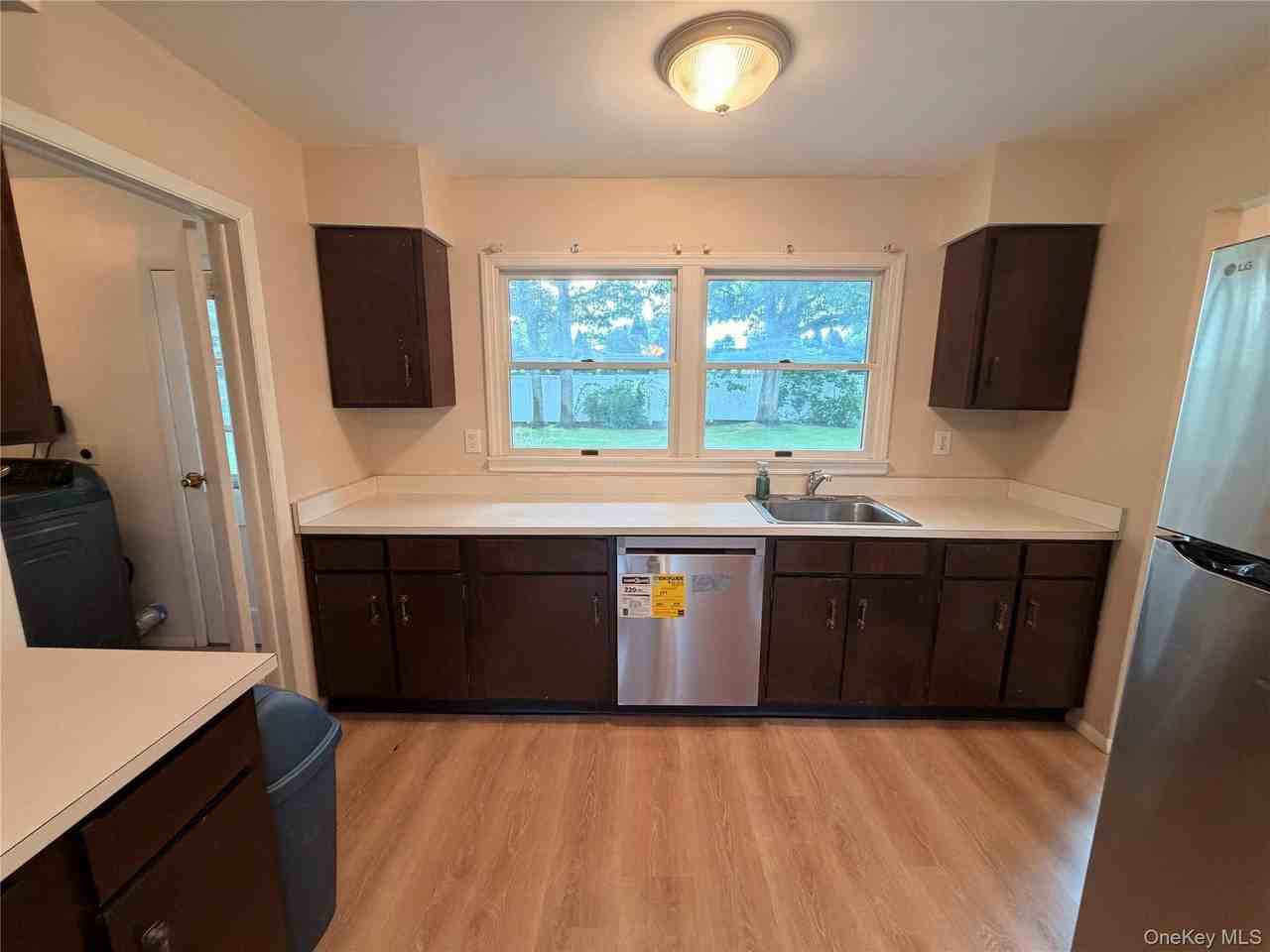 20 Tulip Hill Ln - Photo 6 of 16