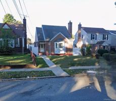 featured image of 8218 168th St