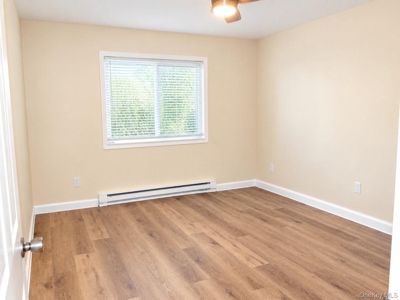 506 Alden Ct N - Photo 5 of 16