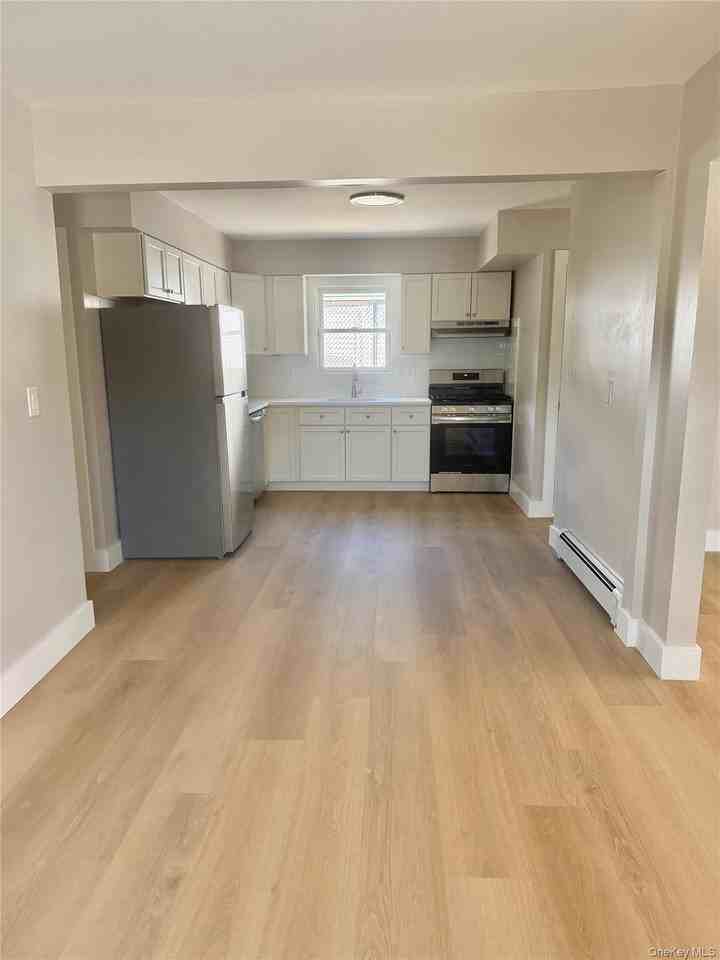 90 Madison Ave - Photo 3 of 23