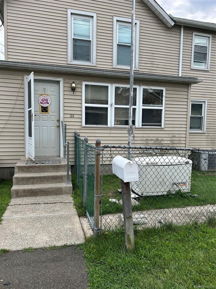 33 High St - Photo 2 of 17