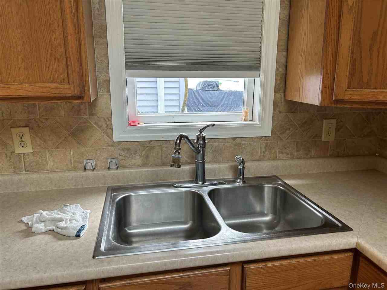 68 Ramapo Rd #1 - Photo 7 of 11