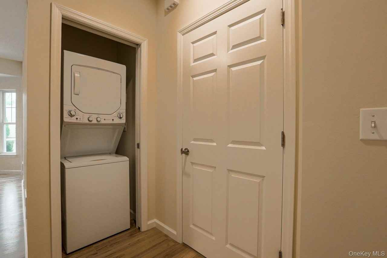 11 Grace Ln - Photo 5 of 16