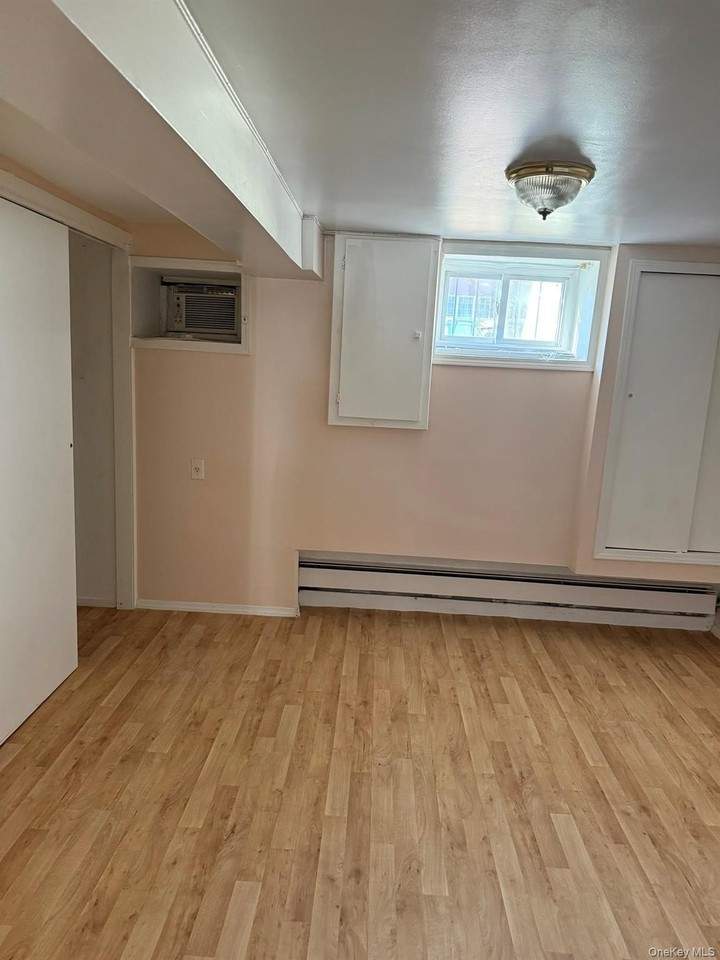 15307 77th Rd - Photo 3 of 4