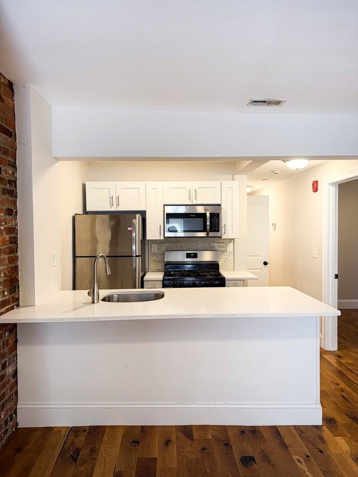 255 Paris St #2 - Photo 4 of 14