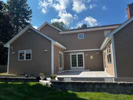 featured image of 22 Hudson Rd