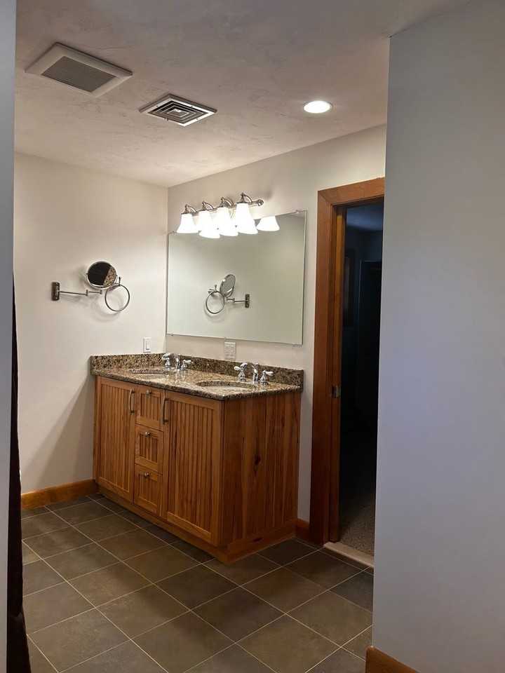 22 Hudson Rd - Photo 6 of 14