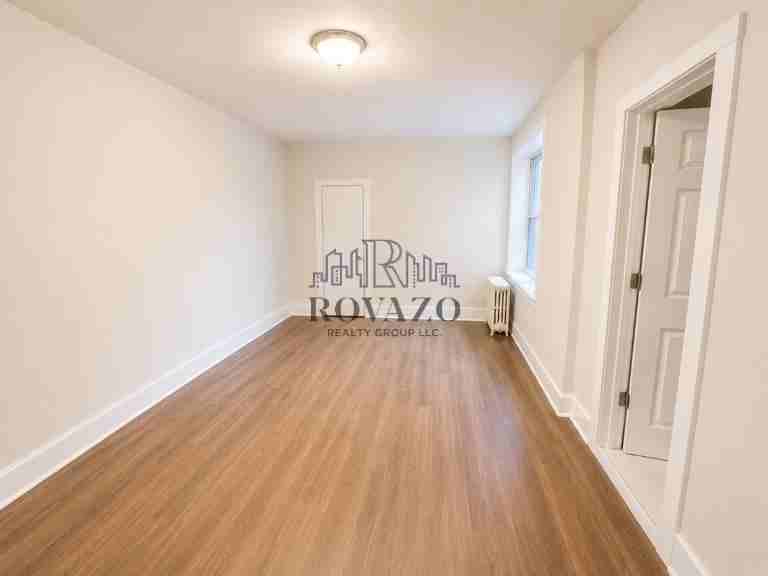 691 Elizabeth Ave #24C - Photo 5 of 8